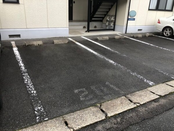 駐車場(駐車場)