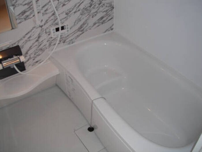 物件内観写真3　(浴室)