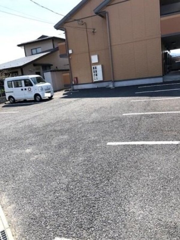 駐車場(駐車場)