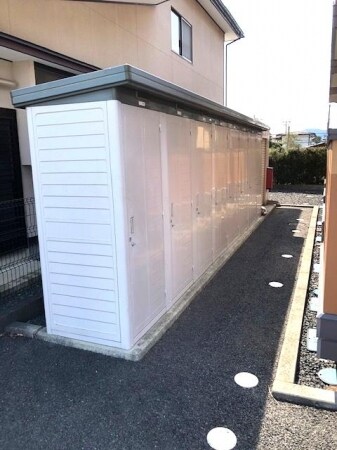 物件内観写真17　(物置)