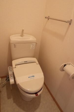 物件内観写真6　(トイレ)