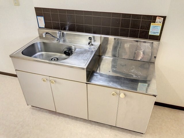 物件内観写真4　(きれいなキッチンです)