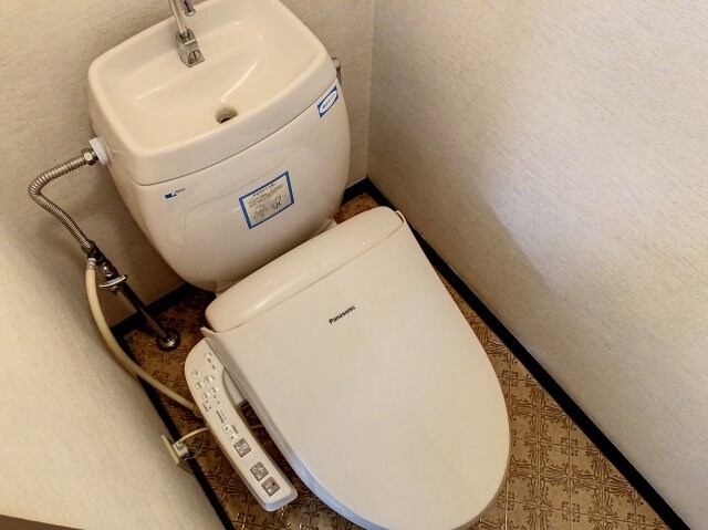 物件内観写真6　(トイレも気になるポイント)
