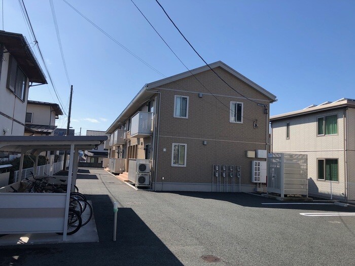 物件外観写真1　(外観)