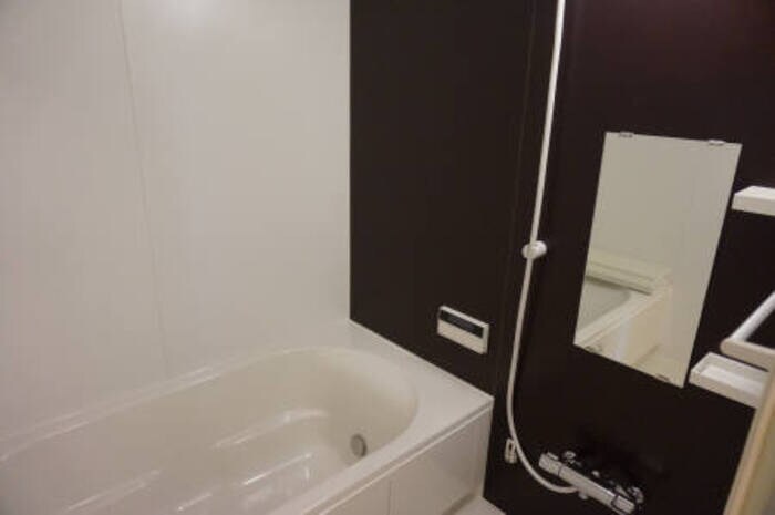 物件内観写真3　(浴室)