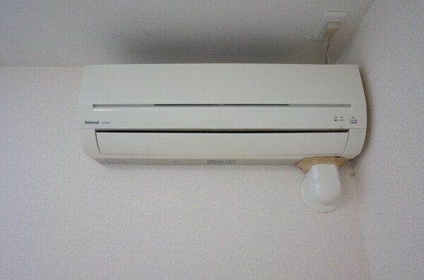 建物設備(エアコン)