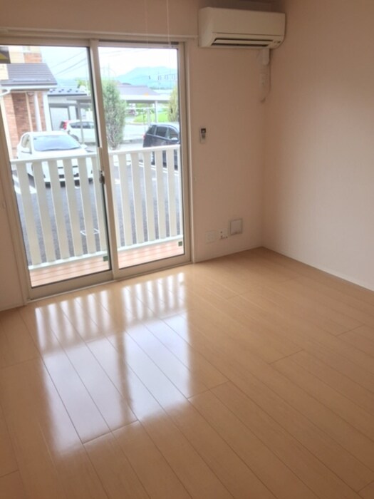 物件内観写真3　(ＬＤＫ)