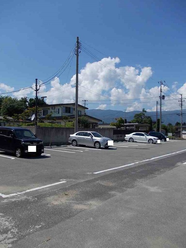 駐車場(駐車場)