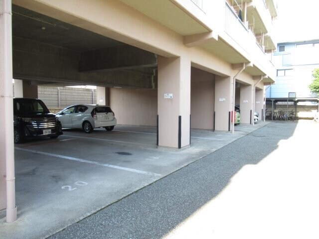 物件外観写真2　(先着順)