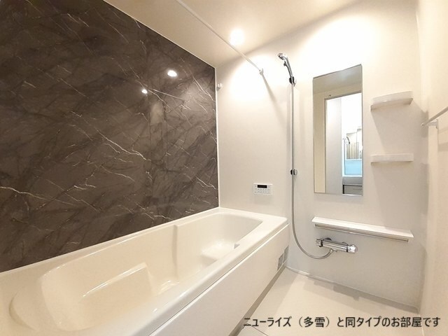 物件内観写真6　(バス／シャワールーム等)