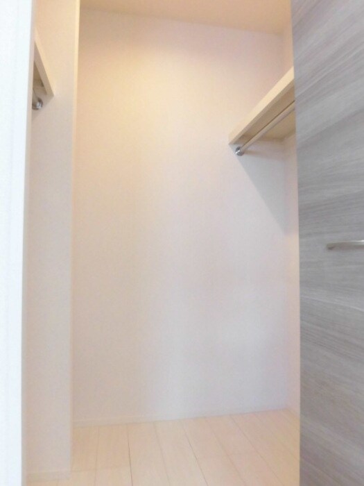 物件内観写真9　(収納)