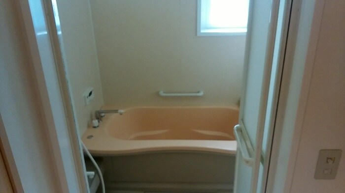 物件内観写真5　(浴室)