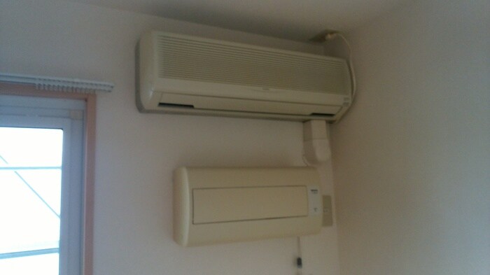 物件内観写真13　(エアコン)