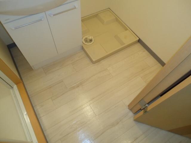 物件内観写真19　(脱衣所)