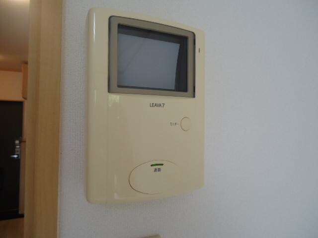 物件内観写真23　(カメラ付インターホン)