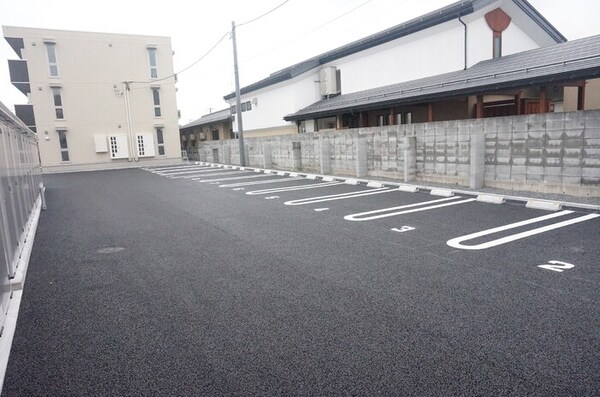 駐車場(駐車場)