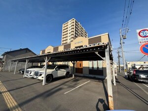 STORY外観写真