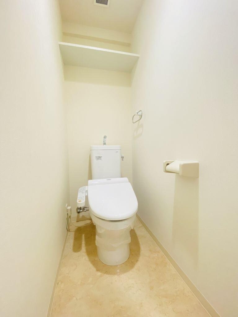 物件内観写真11　(もはや標準装備でウォシュレット！)