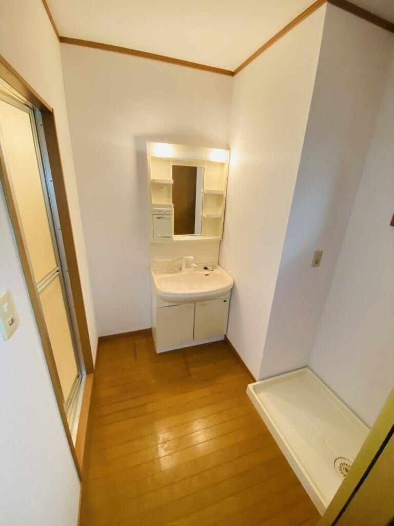 物件内観写真16　(洗濯パン)