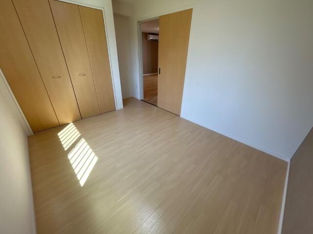 物件内観写真6　(洋室)