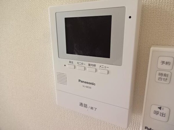セキュリティ(カメラ付インターホン)