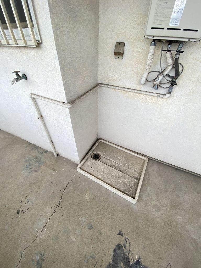 物件内観写真15　(洗濯機置き場)