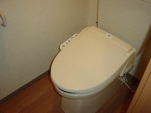 物件内観写真5　(トイレ)