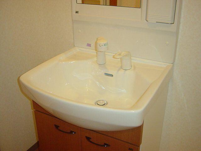 物件内観写真7　(洗面台)