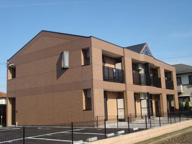 物件外観写真1　(外観写真（昼）)