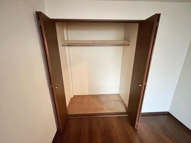 物件内観写真10　(クローゼット)