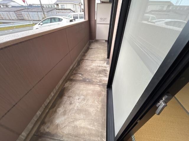 物件内観写真12　(ベランダ)