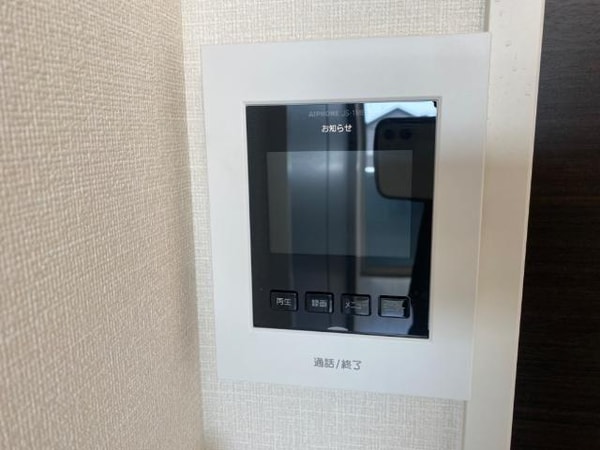 セキュリティ(カメラ付インターホン)