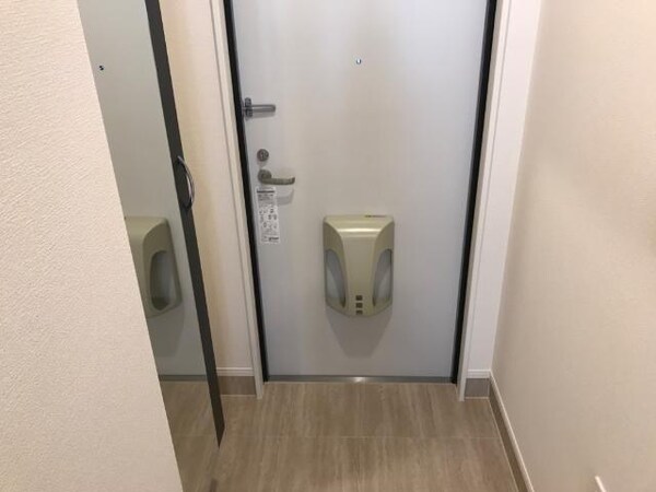 玄関周り(玄関)
