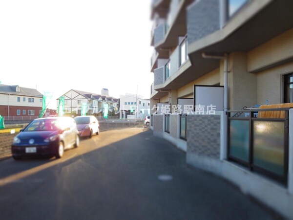 駐車場・駐輪場