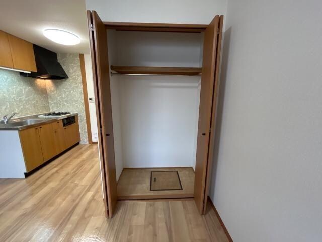物件内観写真9　(収納)