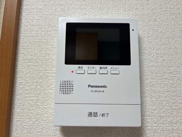 物件内観写真10　(カメラ付インターホン)
