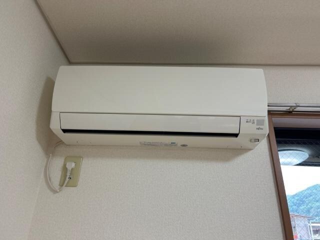 物件内観写真12　(エアコン)