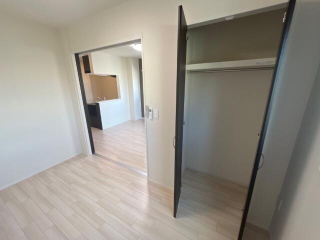物件内観写真10　(クローゼット)