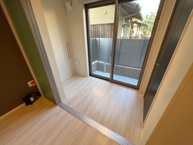 物件内観写真12　(インナーテラス)