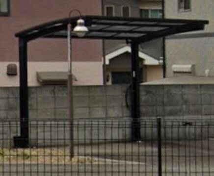 物件外観写真2　(自転車置き場)