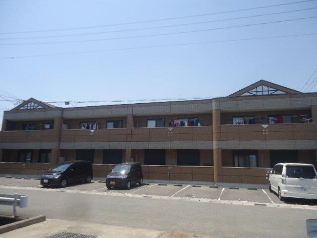 物件外観写真2　(外観写真（昼）)