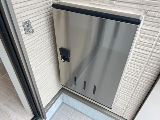 物件内観写真13　(宅配ボックス)