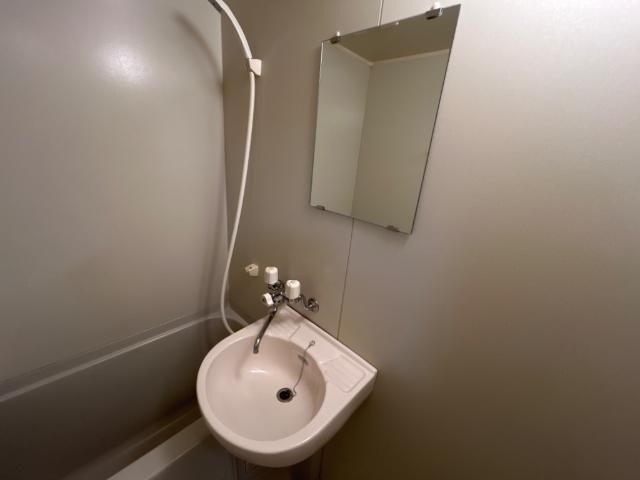 物件内観写真6　(トイレ)