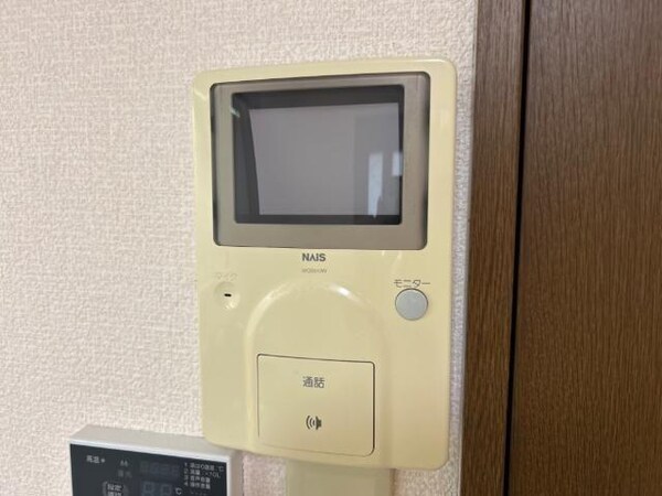 セキュリティ(カメラ付インターホン)