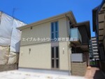 閑静な住宅街に建っています！