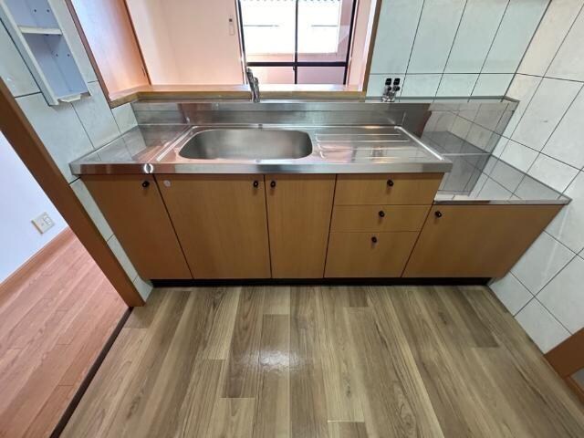 物件内観写真5　(キッチン)