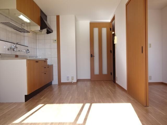 物件内観写真3　(ダイニング)