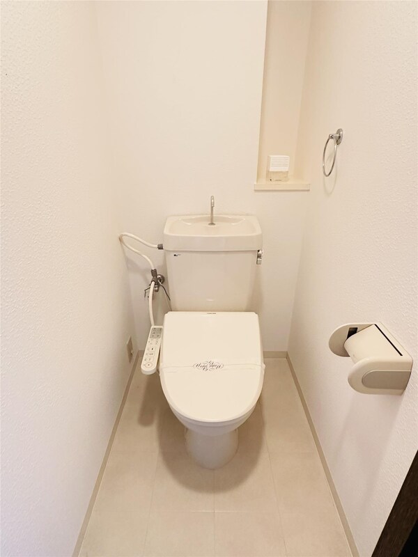 トイレ(※同物件別室同タイプの写真です)