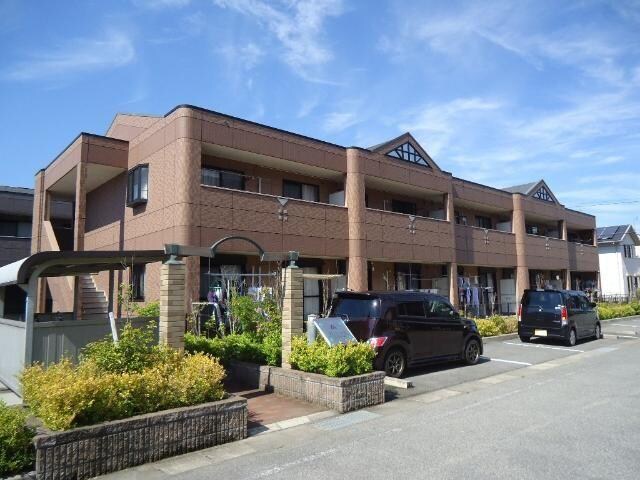 物件外観写真1　(外観写真（昼）)