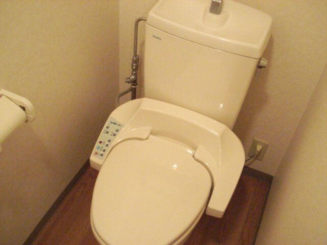 物件内観写真4　(トイレ)